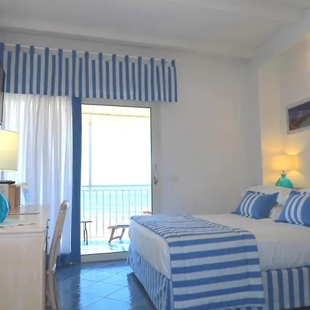 Hotel Aurora Sperlonga Exterior photo