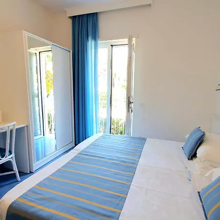 Hotel Aurora Sperlonga Exterior photo