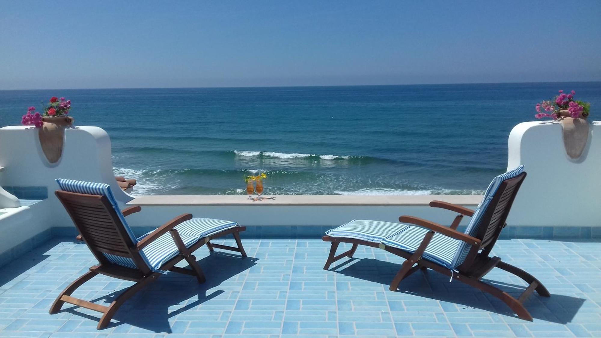 Aurora Hotel 3*