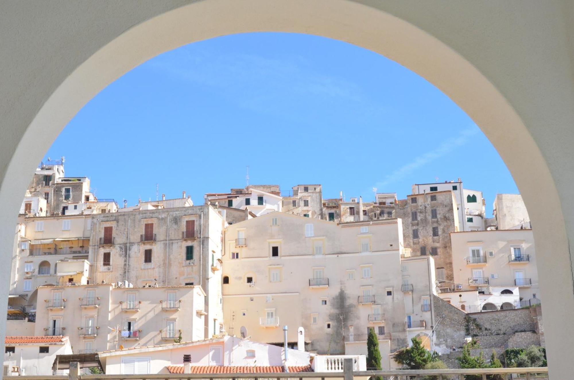 Hotel Aurora 3*